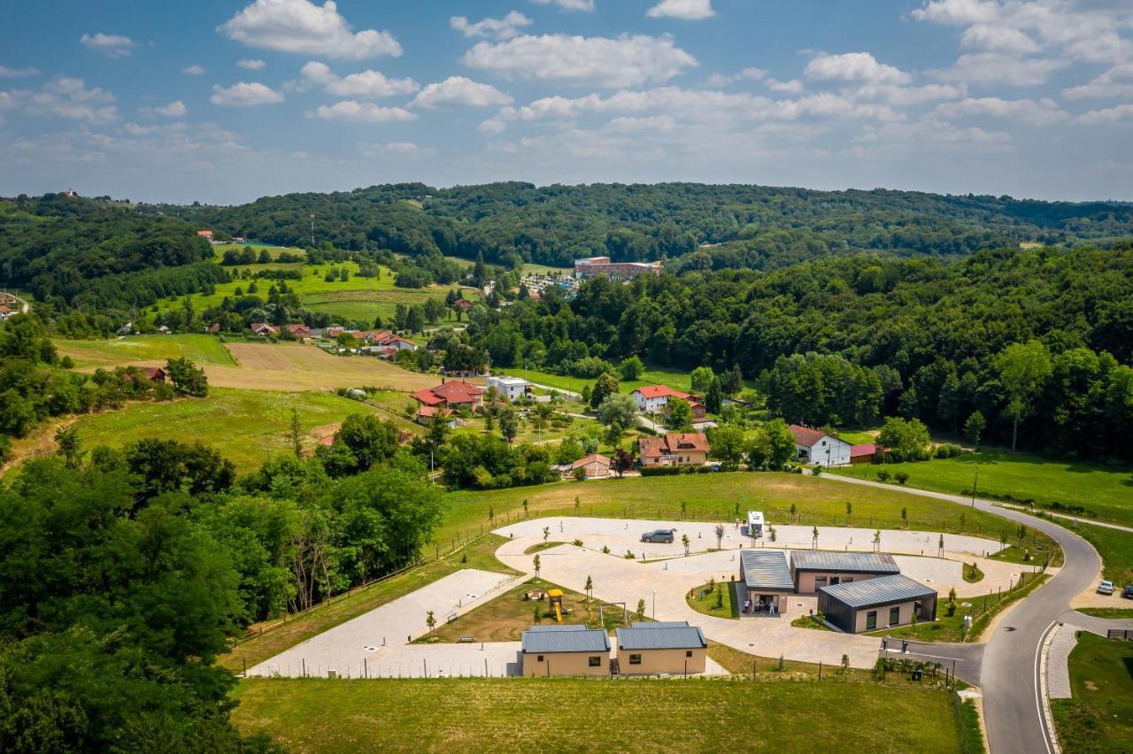 Wine Camp Hazic Hotel Sveti Martin Na Muri Buitenkant foto